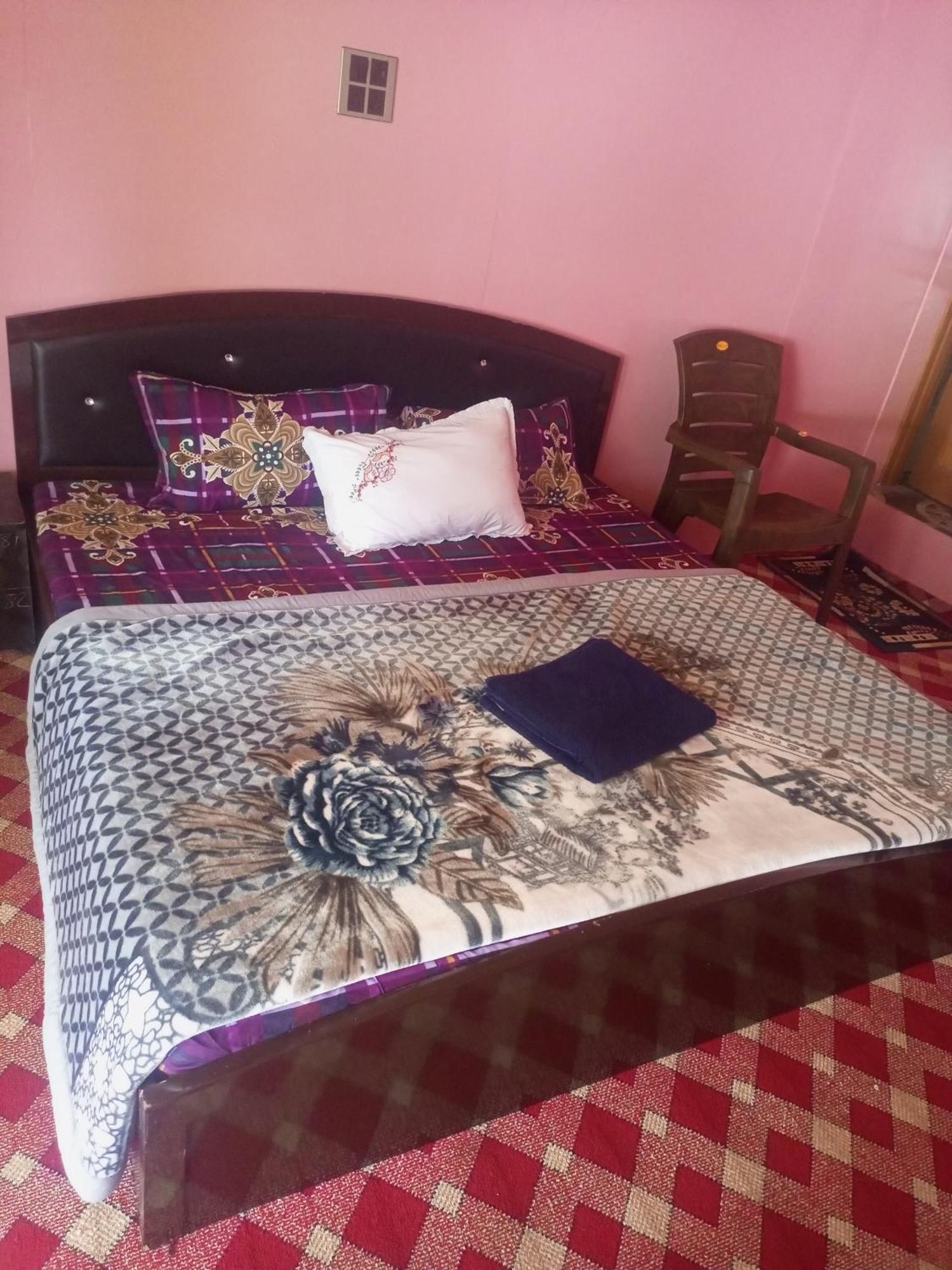Sunrise Hotel And Restaurant Mastan Gurez Kanzalwan Luaran gambar